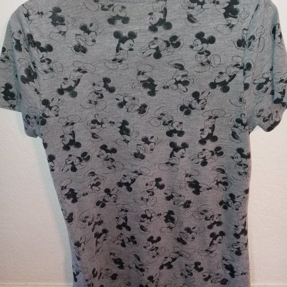 WALT DISNEY WORLD NWOT WOMENS GREY MICKEY MOUSE T SHIRT SZ S - Picture 3 of 4